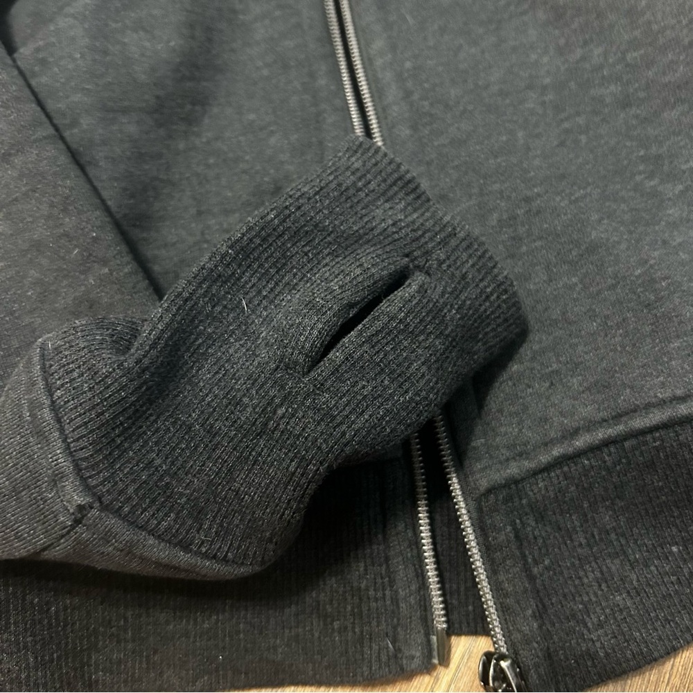 Lululemon Jacket - Picture 3 of 9
